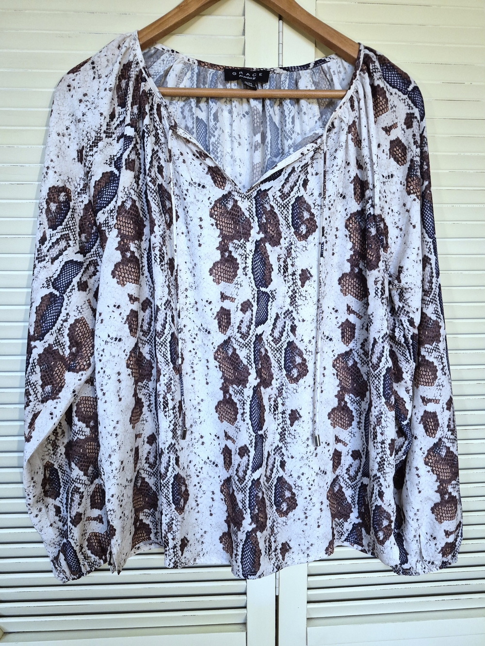 Grace Brown Snake-Print Peasant Blouse Size Medium